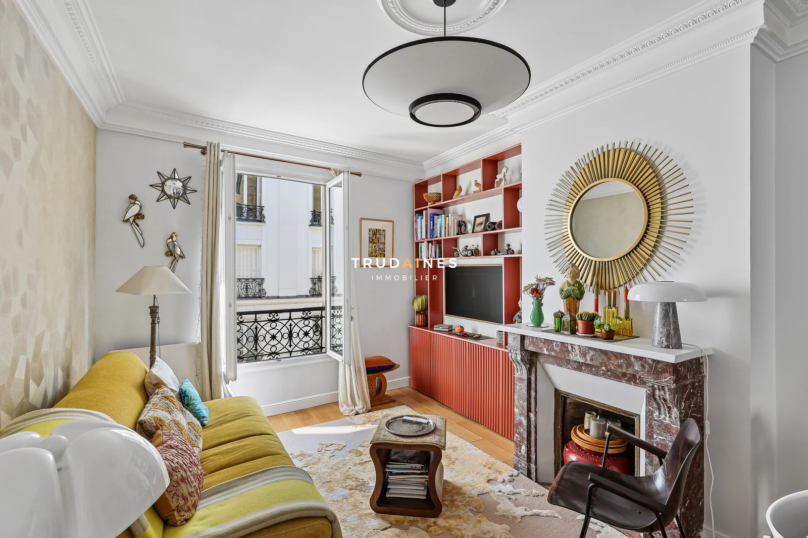 Appartement 2 pièces 43 m² rénové, rue Vaneau